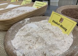 Baecker Czech In Jena Feierte 25 Jaehriges 00034